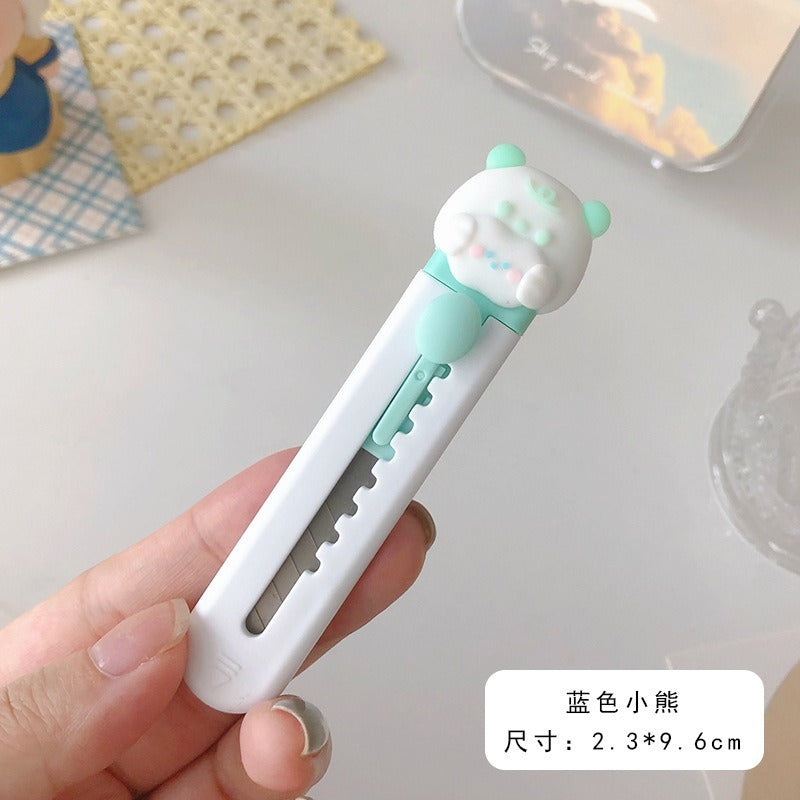 Cute Cartoon Paper Cutter