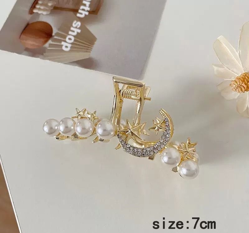 Elegant Imitation Pearl Hair Claw