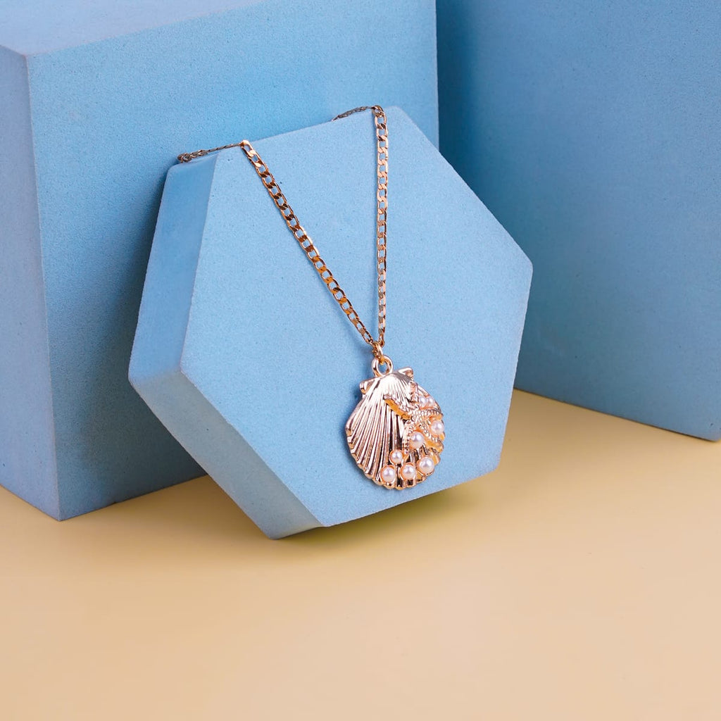 Elegant Shell  Charm Necklace