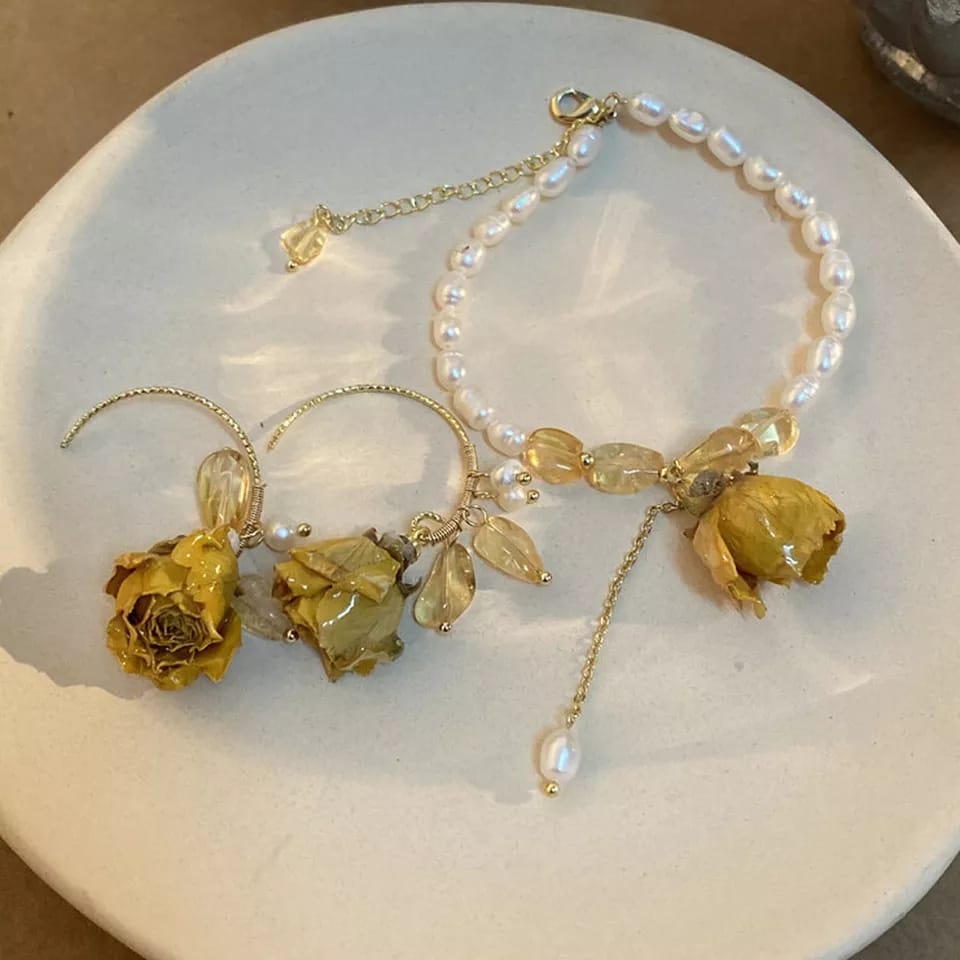 Pearl Rose Bracelet