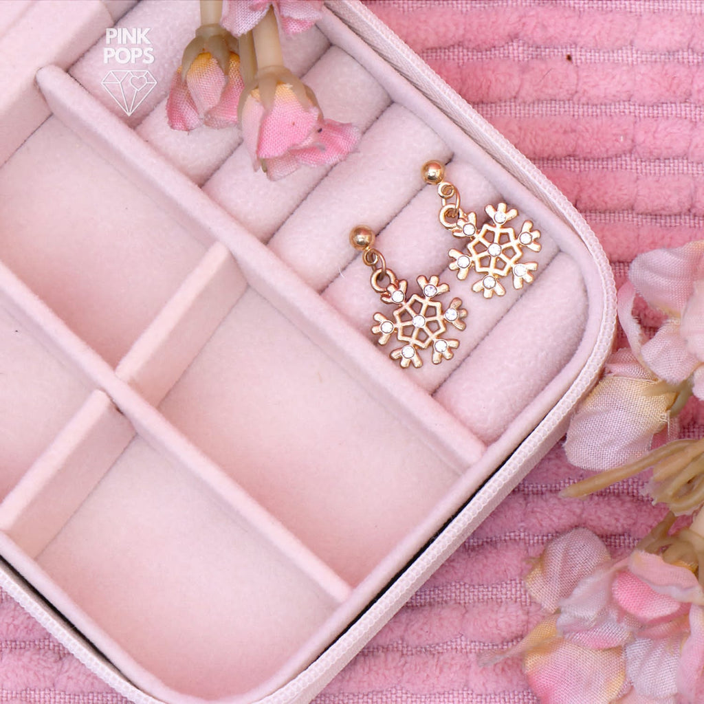 Golden Ring Earrings Box https://pinkpops.pk/